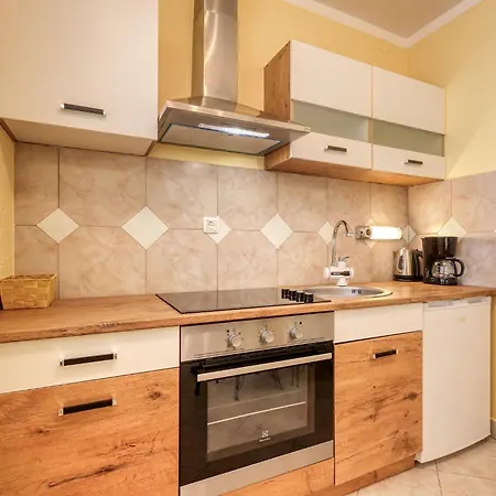 Duema By Interhome